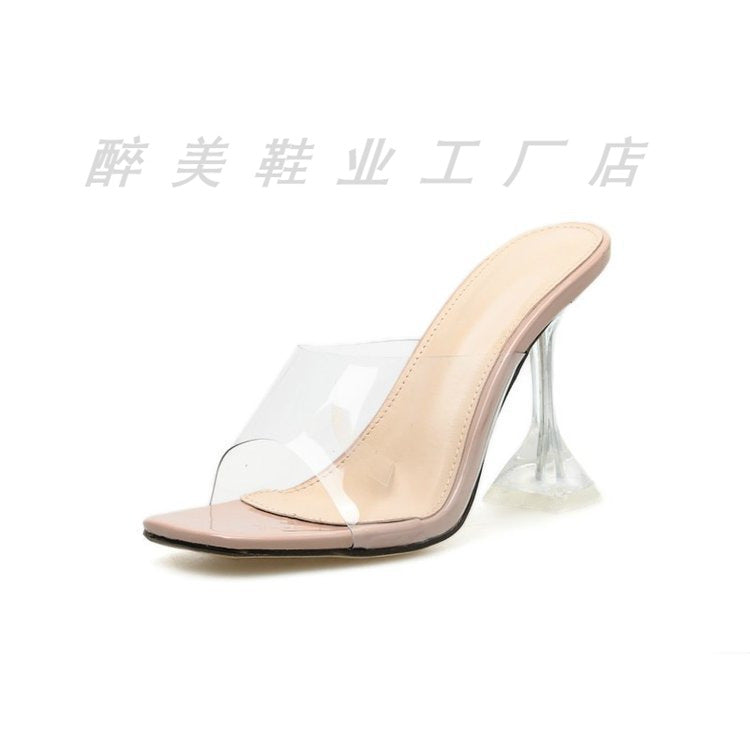 Chic Orthopedic Sandals with Unique Design