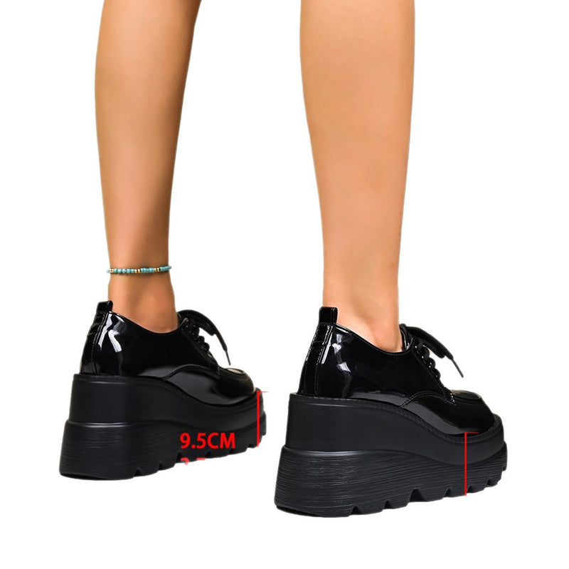 Graceful Orthopedic Boots for Modern Look