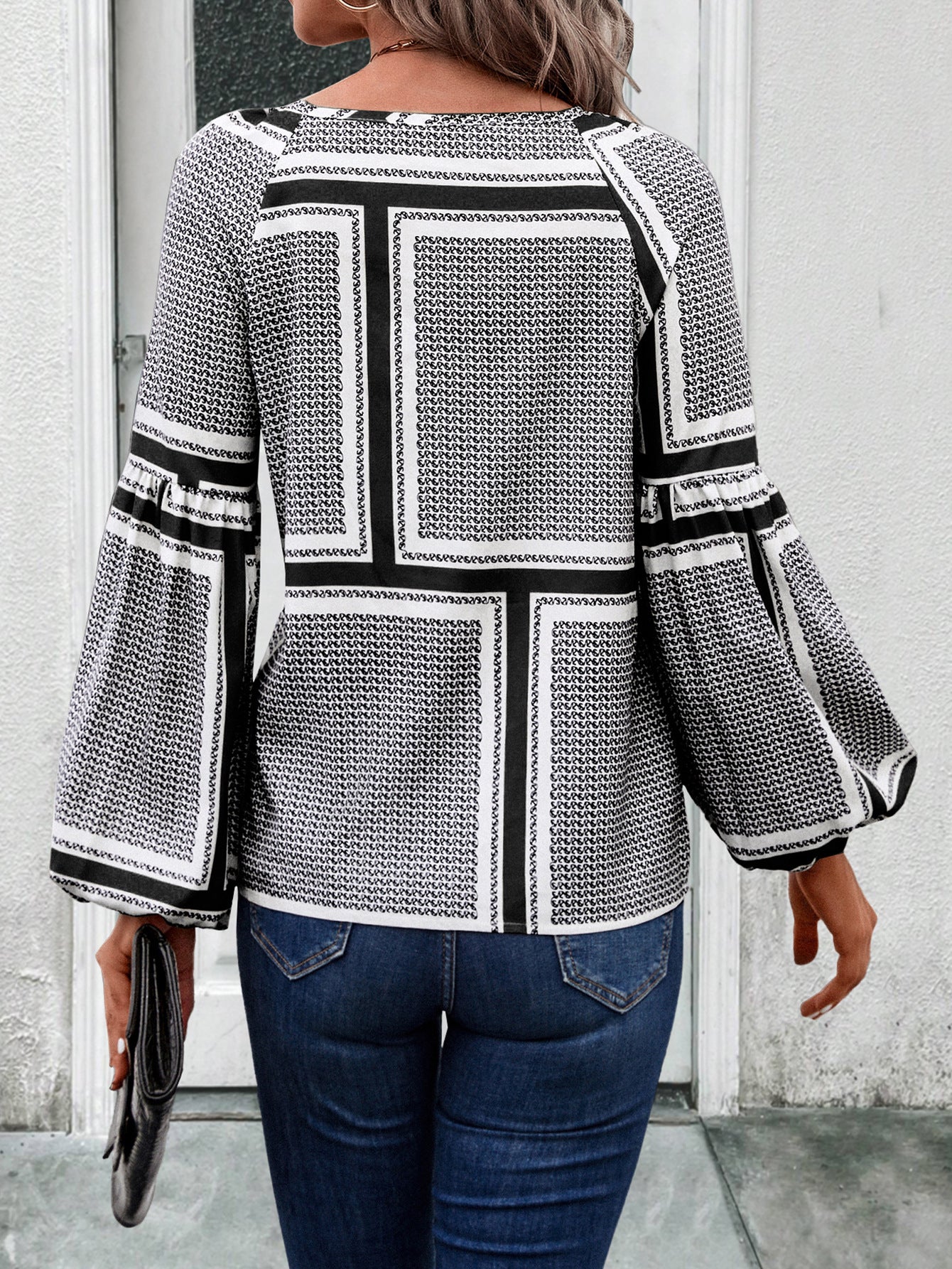 Gracefully Designed Garment