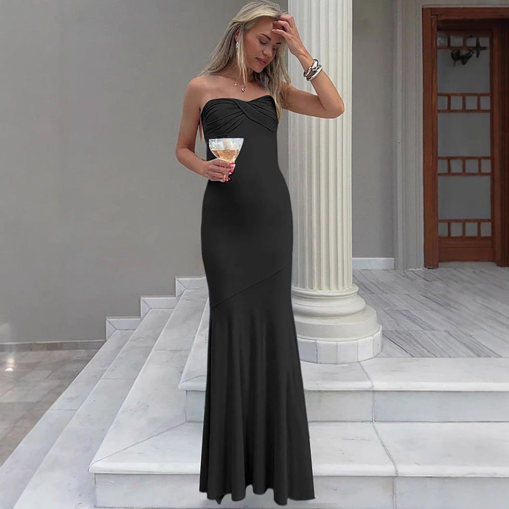 Gracefully Designed Garment