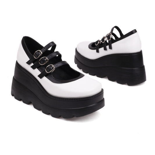 Chic Orthopedic Shoes with Unique Design