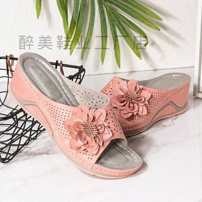 Classic Orthopedic Sandals with Timeless Style