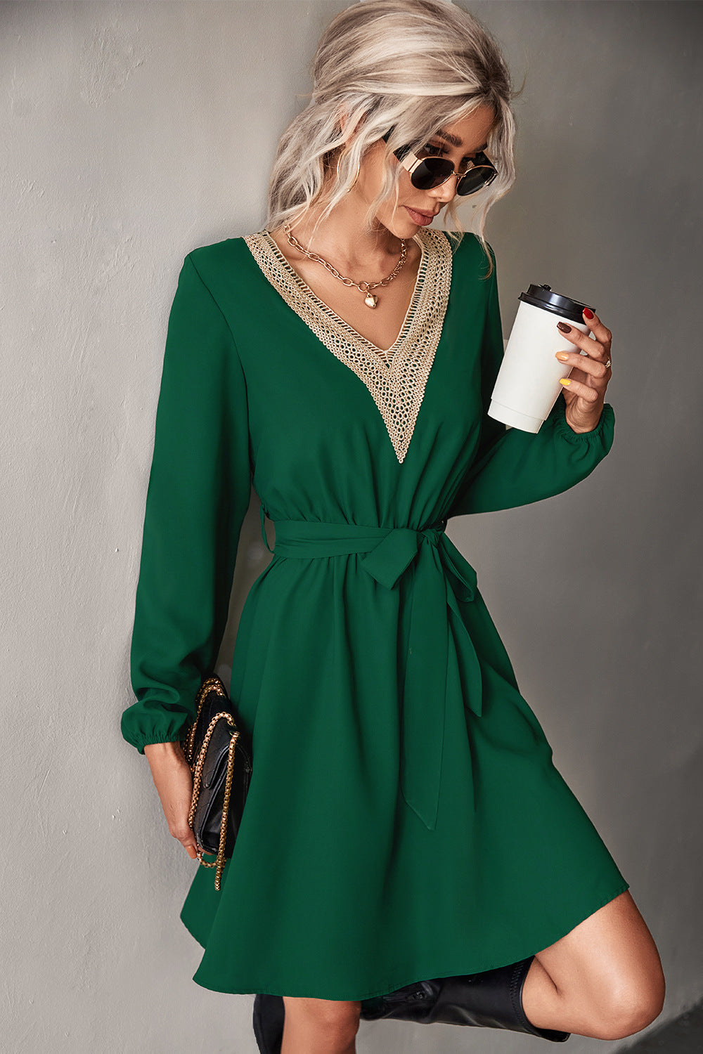 Dunkelgrün