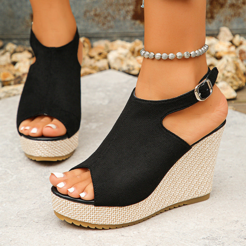Chic Orthopedic Shoes with Unique Design