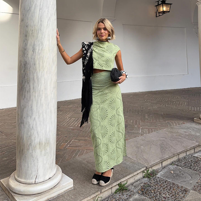 Gracefully Designed Garment