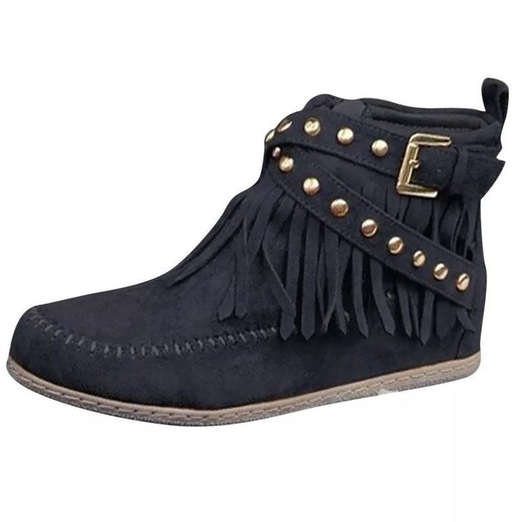 Graceful Orthopedic Boots for Modern Look