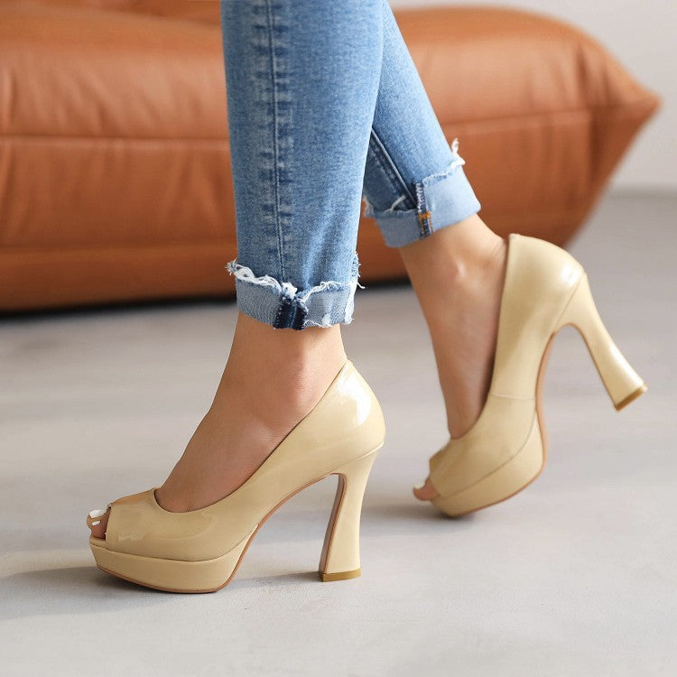 Chic Orthopedic Heels with Unique Design