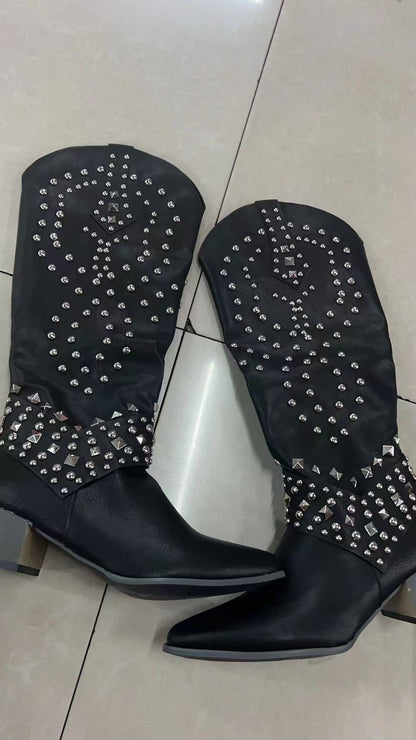 Chic Orthopedic Boots with Unique Design