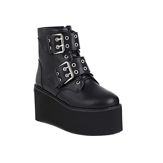 Graceful Orthopedic Boots for Modern Look