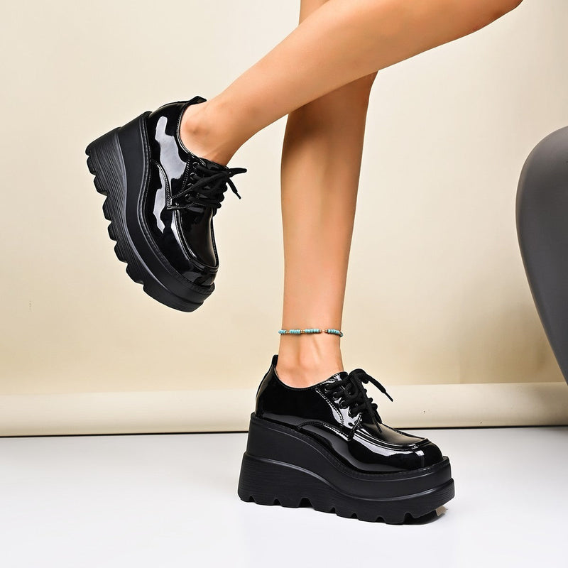 Graceful Orthopedic Boots for Modern Look