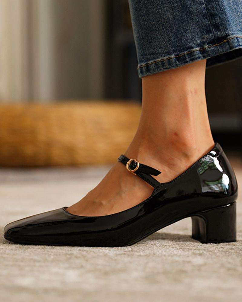 Graceful Orthopedic Shoes for Modern Look