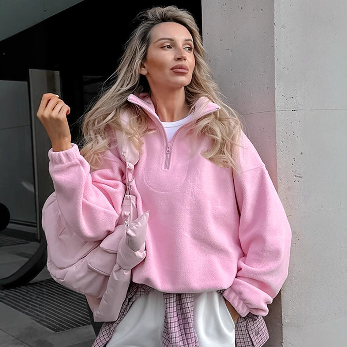 Elegantly Designed Pullover