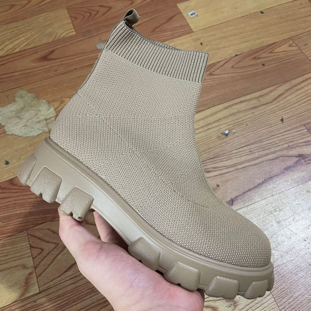 Comfortable Orthopedic Boots for Daily Wear