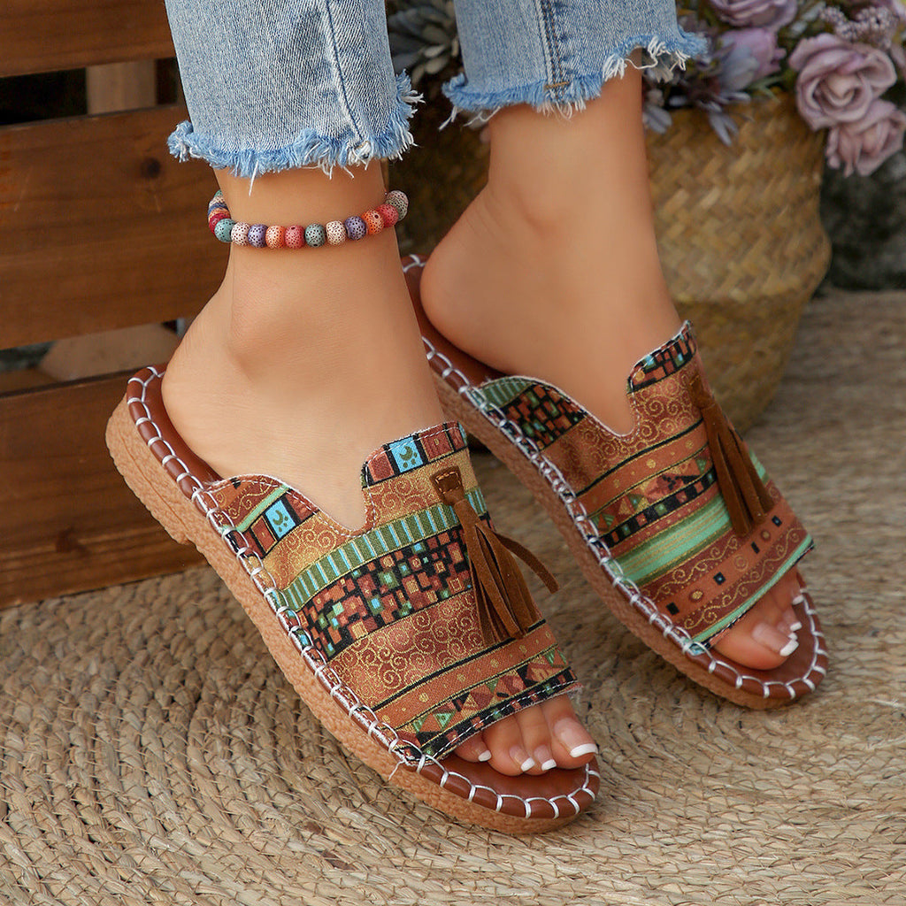 Graceful Orthopedic Sandals for Modern Look