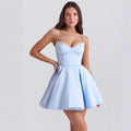 Hellblau