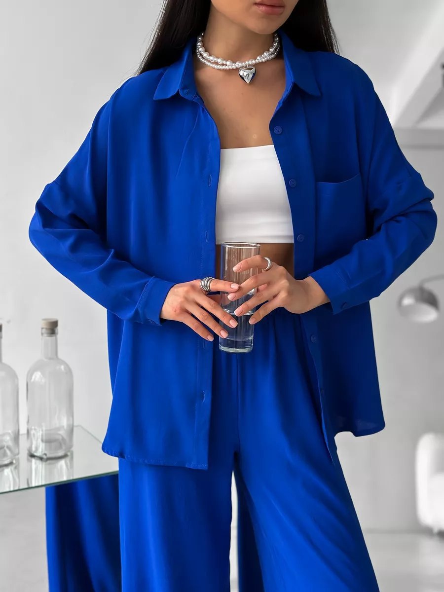 Blau