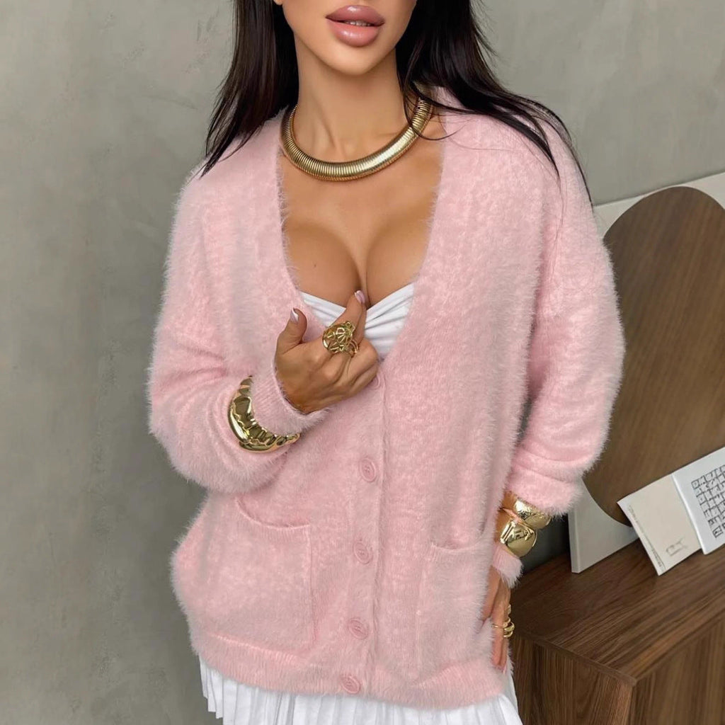 Elegantly Designed Cardigan