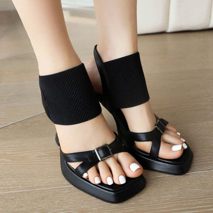 Chic Orthopedic Sandals with Unique Design