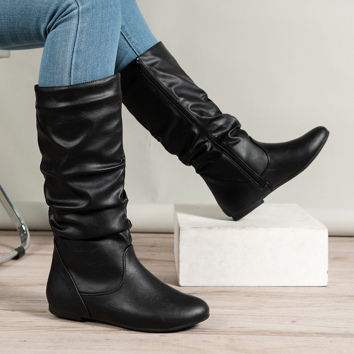 Graceful Orthopedic Boots for Modern Look