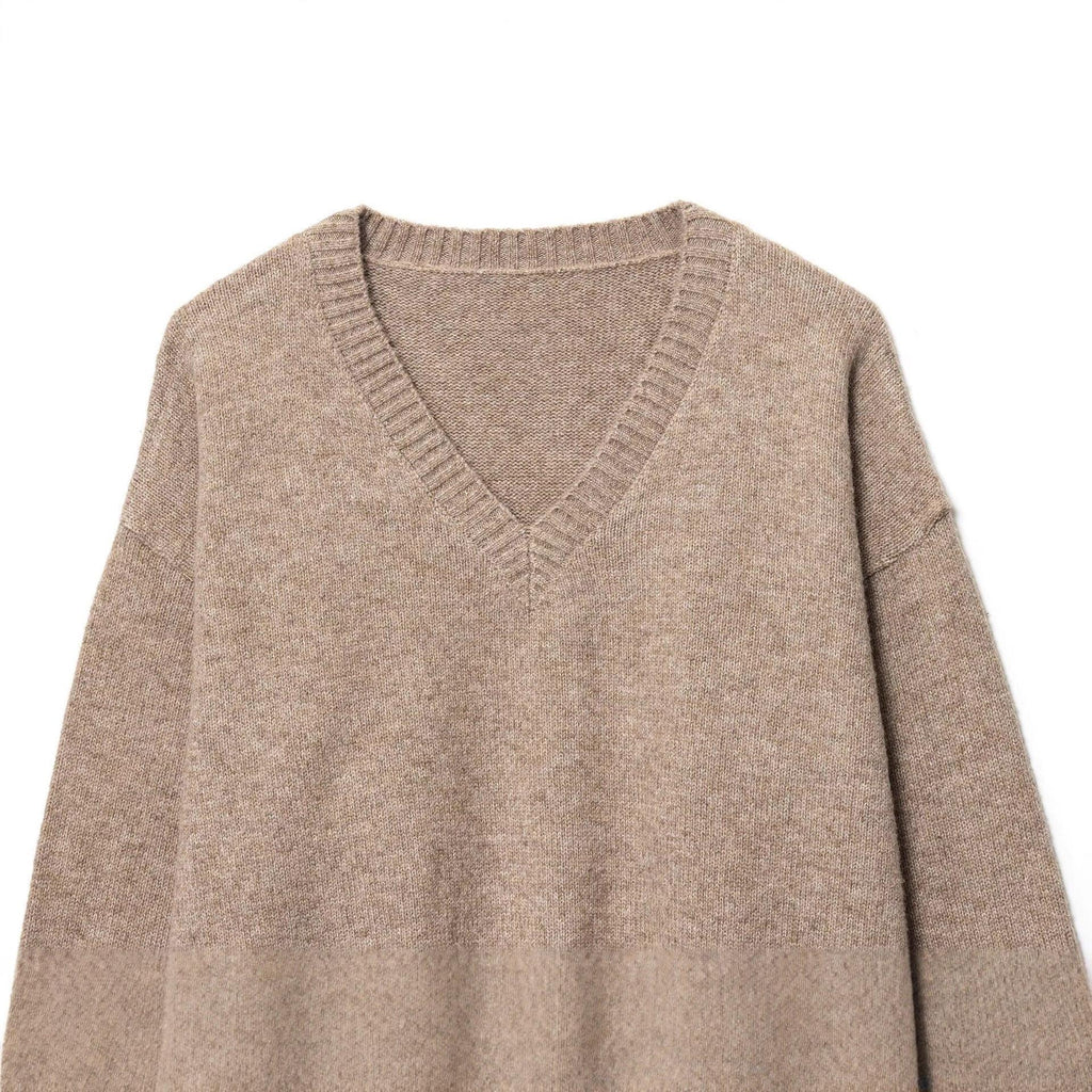 Elegantly Designed Pullover
