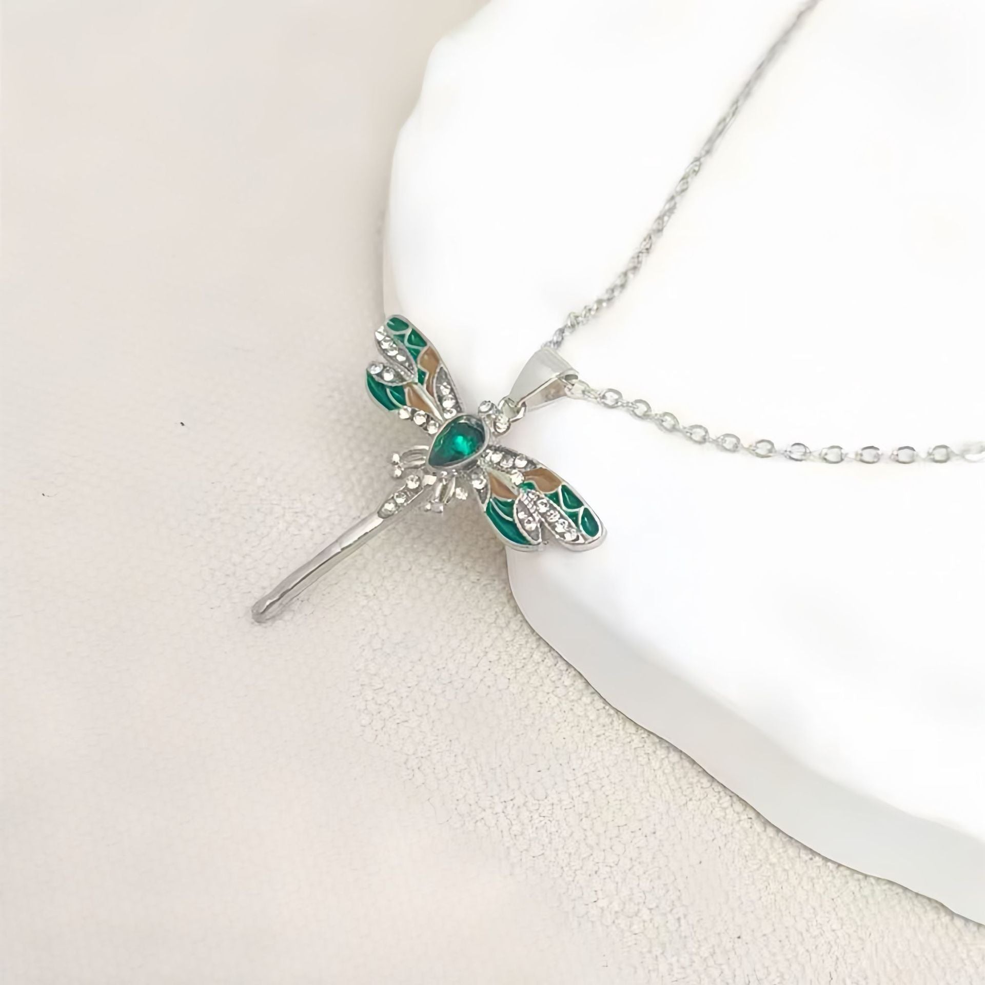Charming Necklace for Any Occasion