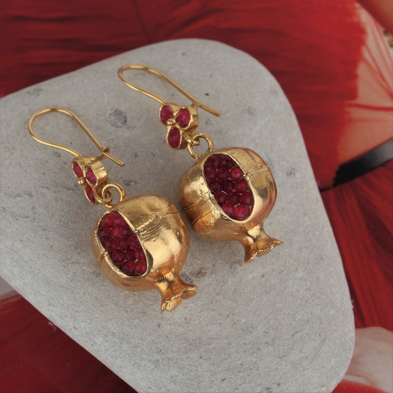 Vintage Handmade Pearl Earring