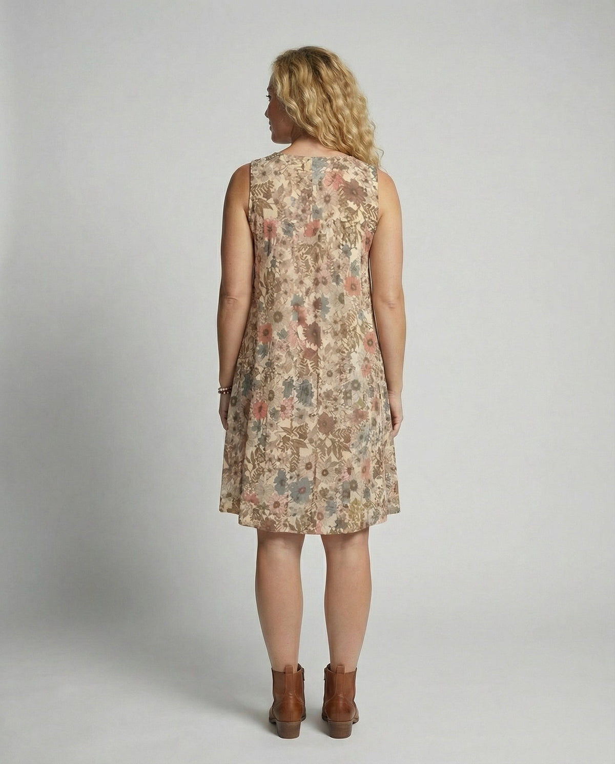 Timeless Vintage Style Garment