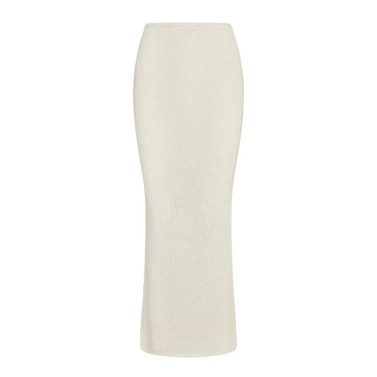 Effortlessly Bathing Suit With a Timeless Design