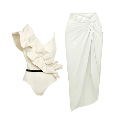 Beautifully Finished Bikini in a Timeless Design