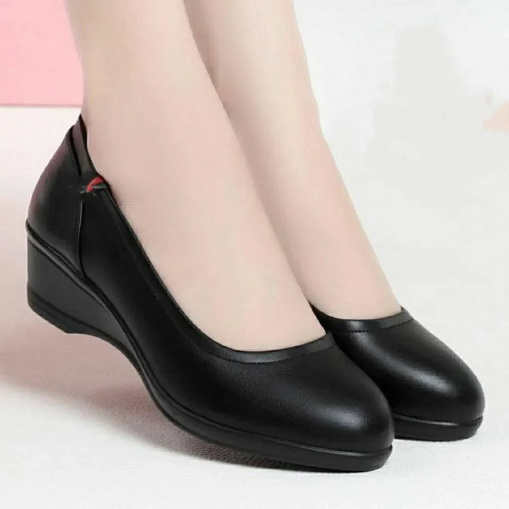 Versatile and Supportive Orthopedic Shoes