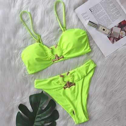 Effortlessly Bathing Suit With a Timeless Design