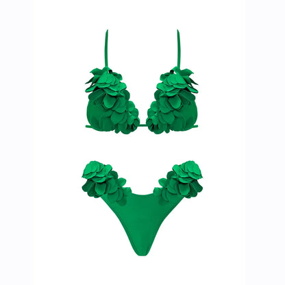 Casually Bikini With a Refined Edge