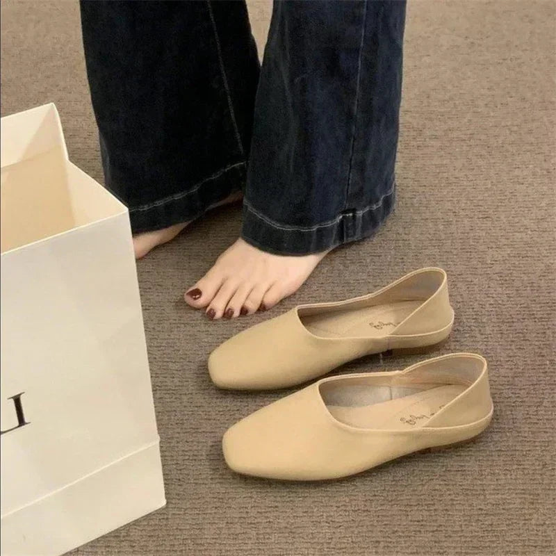 Versatile and Supportive Orthopedic Shoes