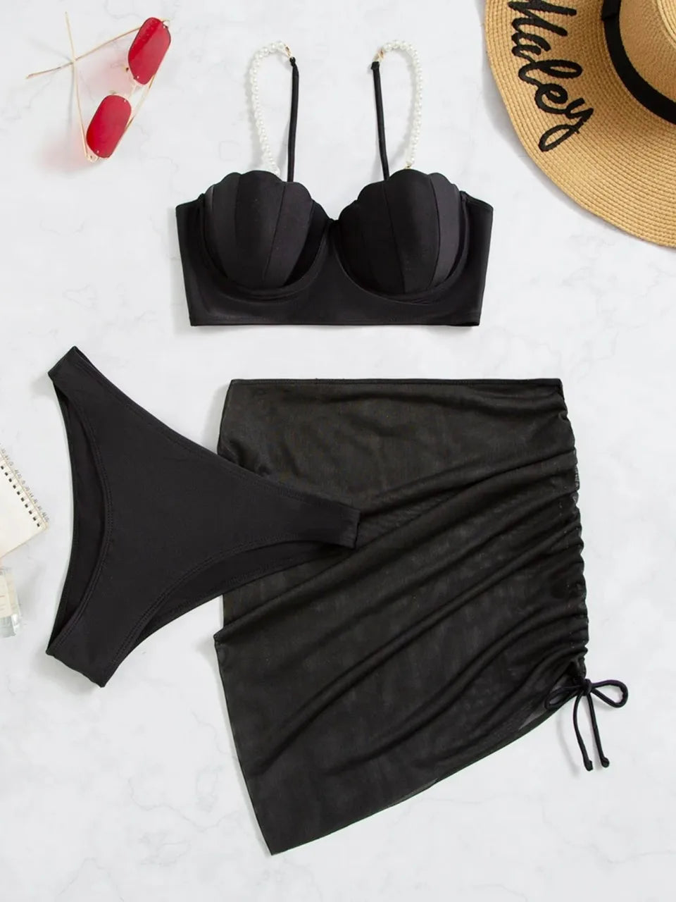 Casually Bikini With a Refined Edge