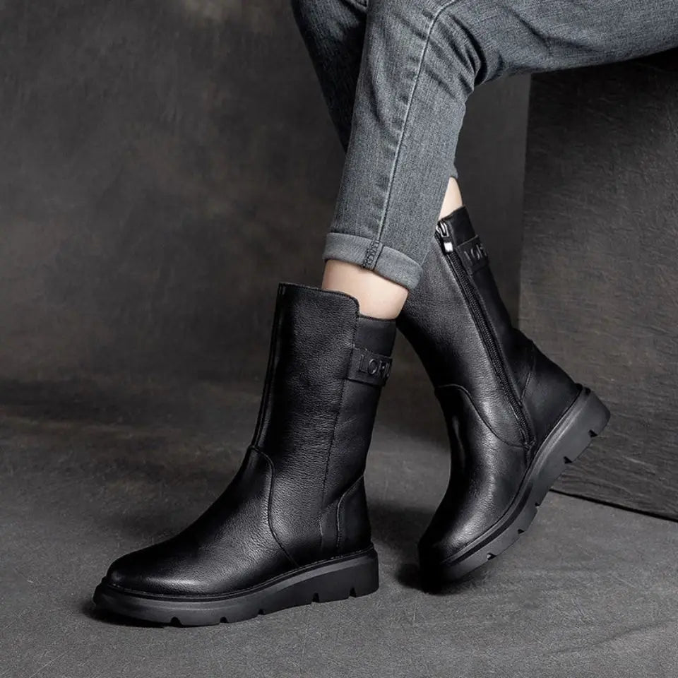 Versatile and Supportive Orthopedic Boots