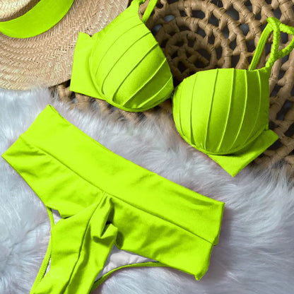 Sophisticated Bikini With a Clean Classic Look