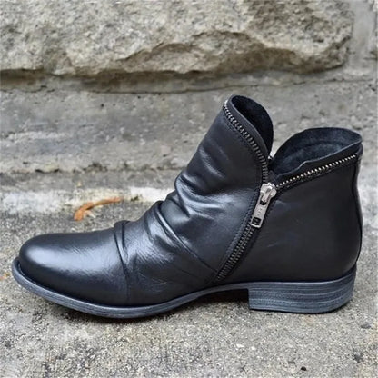 LM | Supportive and versatile orthopaedic shoes