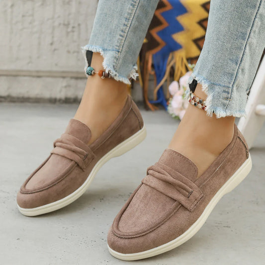 Durable and Supportive Orthopedic Sneakers