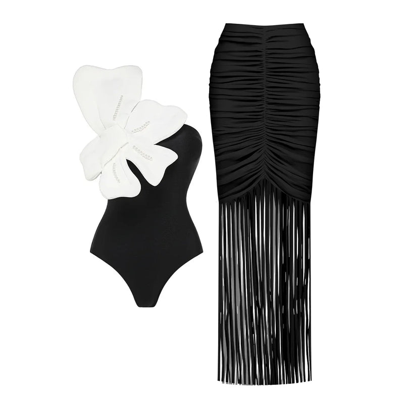 Casually Bathing Suit With a Refined Edge