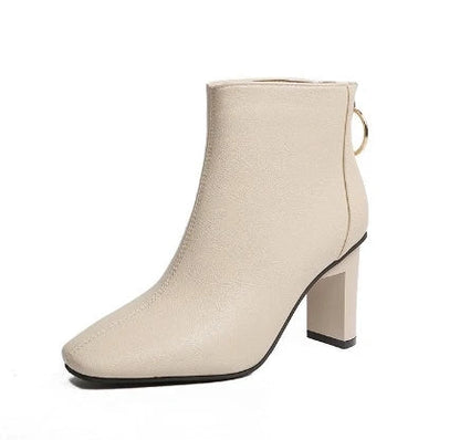 Versatile and Supportive Orthopedic Boots