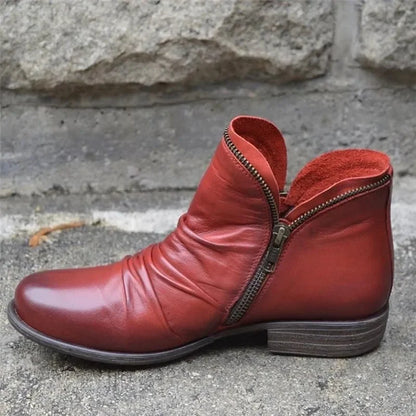 LM | Supportive and versatile orthopaedic shoes