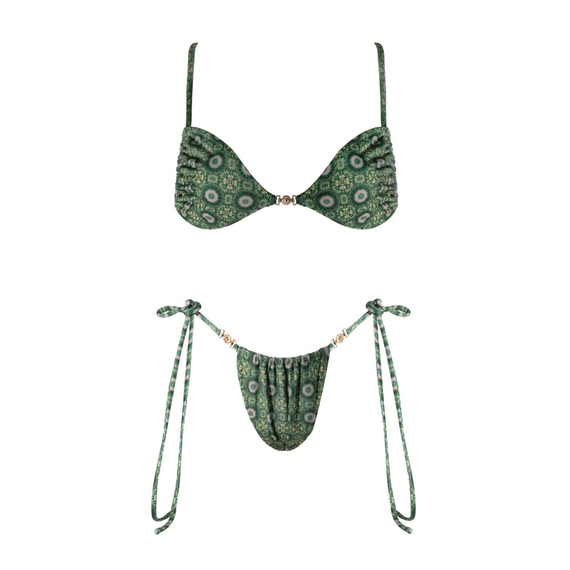 Beautifully Finished Bikini in a Timeless Design