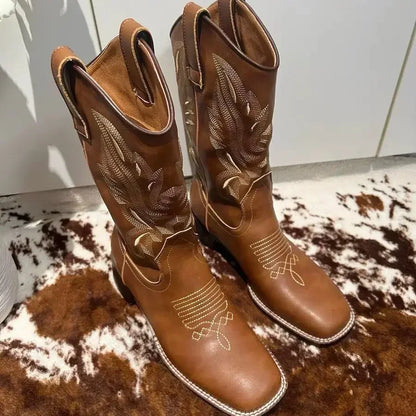 Versatile and Supportive Orthopedic Boots
