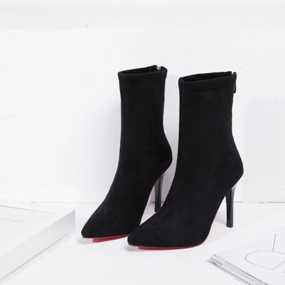 Tailored and Comfortable Orthopedic Heels
