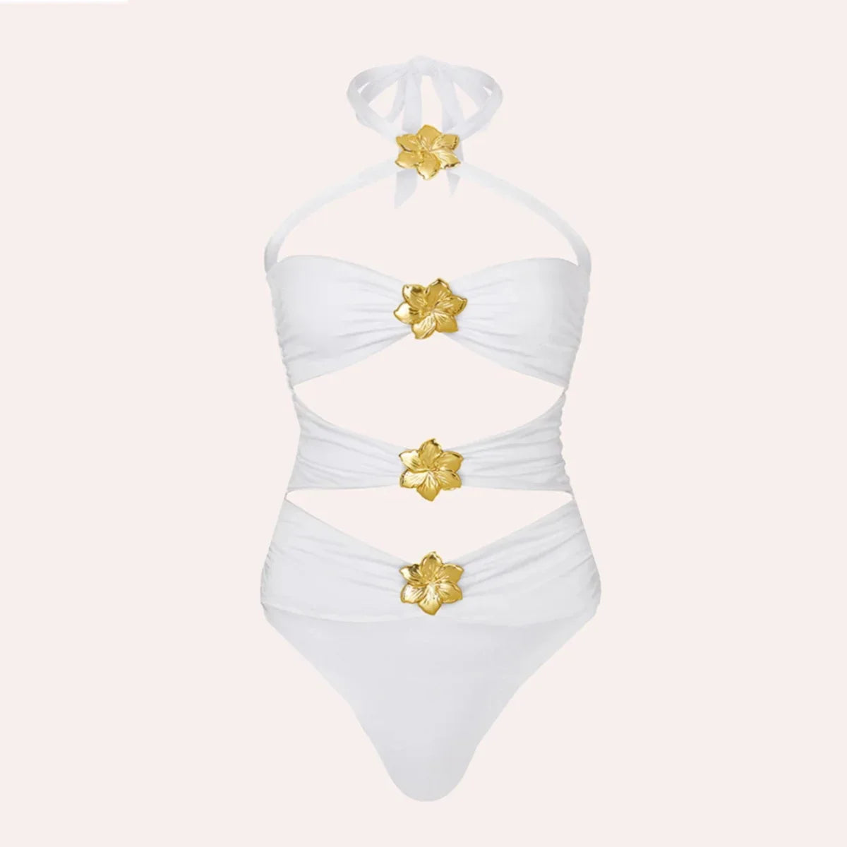 Casually Bikini With a Refined Edge