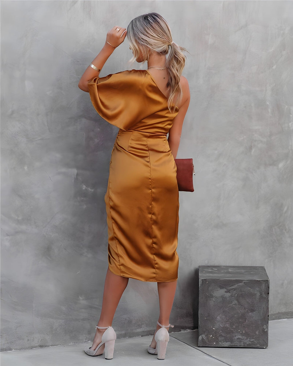 Gracefully Designed Garment