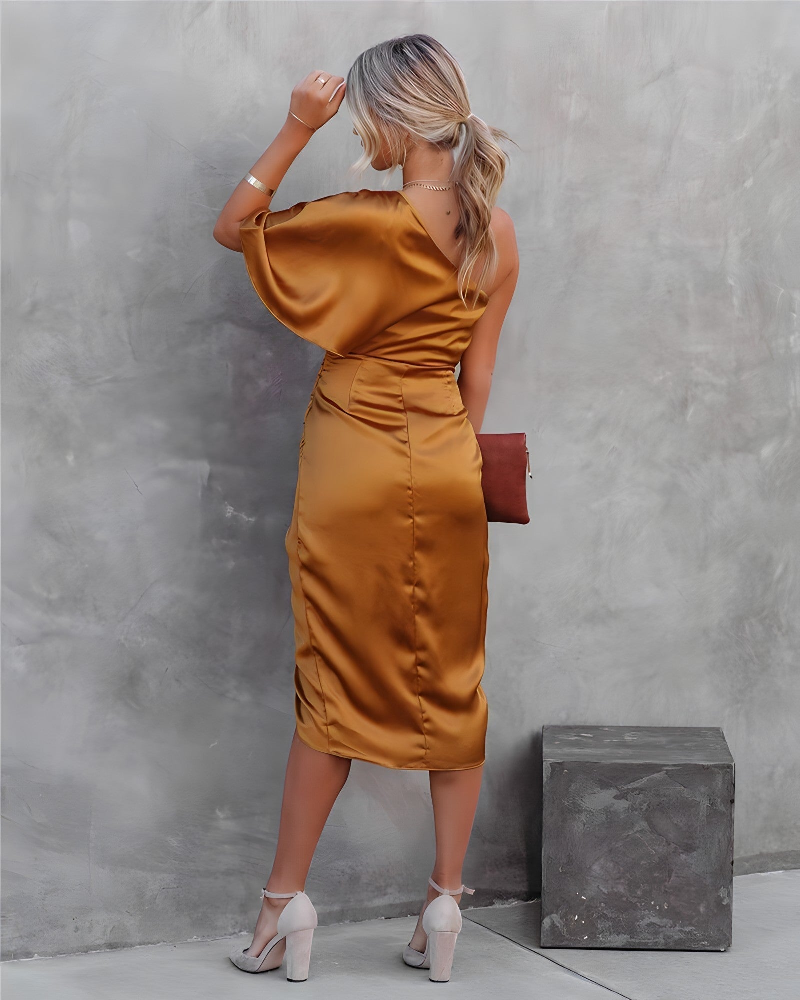 Gracefully Designed Garment
