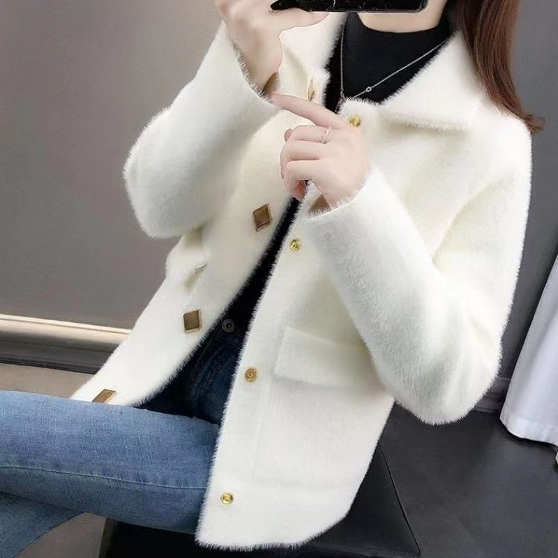 LM | IqraJacket I Fur jacket for women