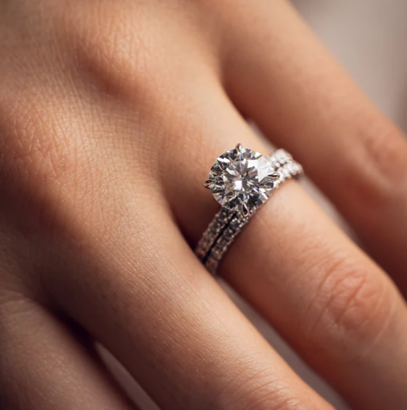 Jody Round Ring