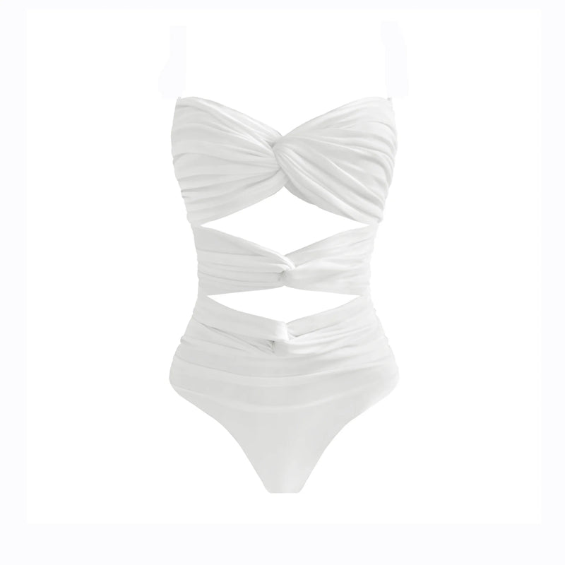 Casually Bikini With a Refined Edge